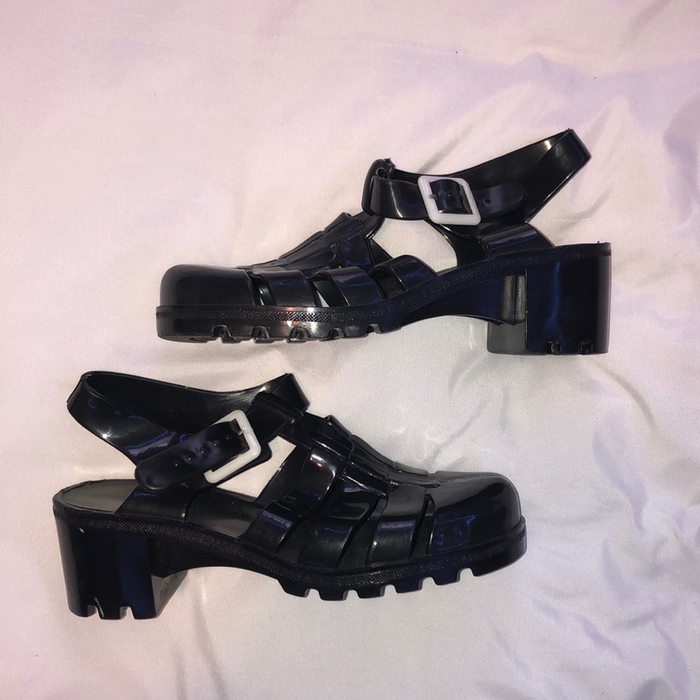 BLACK JUJU JELLY HEELED SANDALS🖤.
